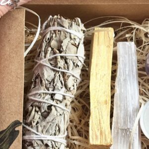 Kit Salvia Blanca, Palo Santo, Selenita ( Limpieza-Purificación)