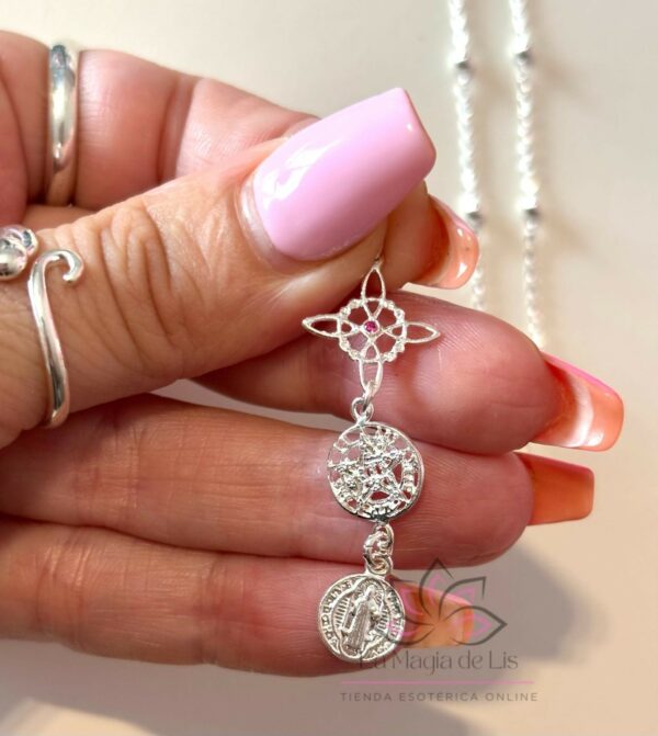 Colgante Triple Protección - Nudo de Bruja, Tetragramatón, San Benito de Plata de ley 925